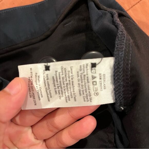 NWT EVERLANE The 7" Slim Fit Performance Chino Short Size 31 - Picture 8 of 11